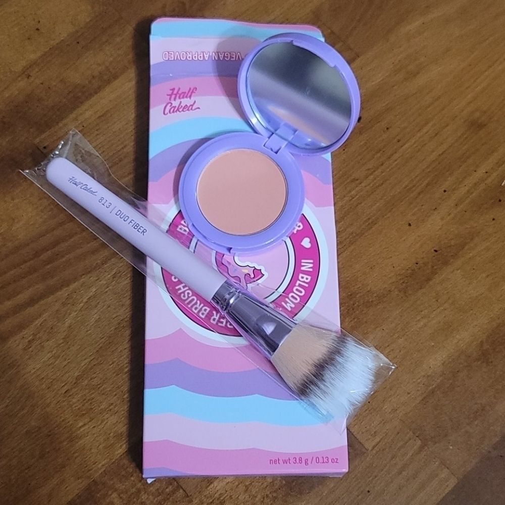Half Caked *In Bloom* 🌸  Duo Fiber Brush Set